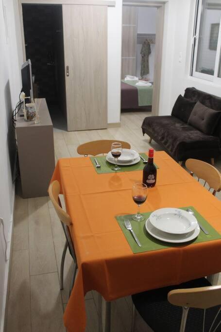Apartmán Ranias'S House 2 Pireus Exteriér fotografie